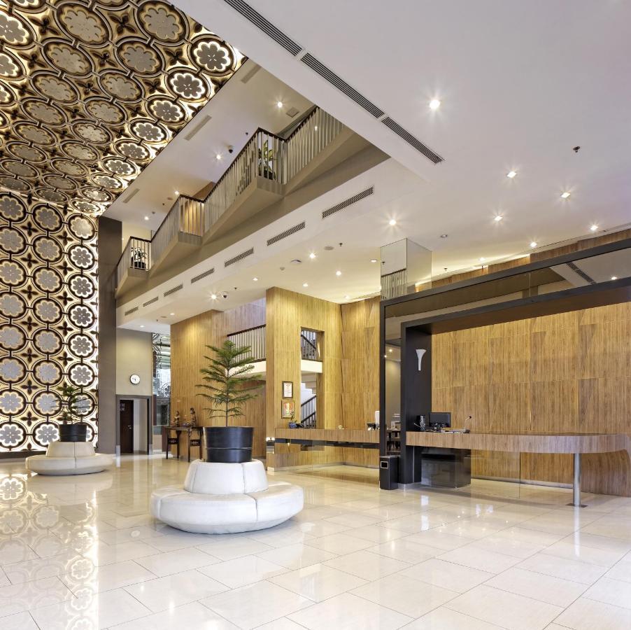 Howard Johnson By Wyndham Pekalongan Zewnętrze zdjęcie