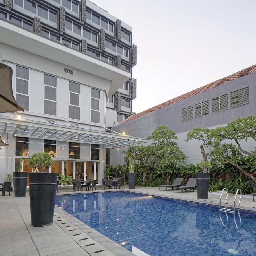 Howard Johnson By Wyndham Pekalongan Zewnętrze zdjęcie