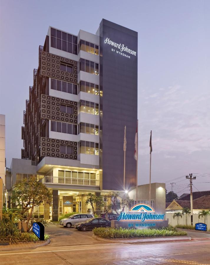 Howard Johnson By Wyndham Pekalongan Zewnętrze zdjęcie