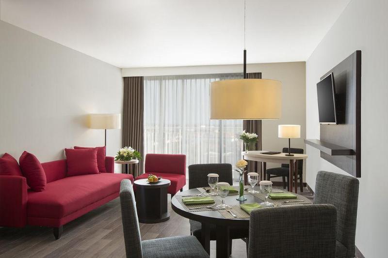 Howard Johnson By Wyndham Pekalongan Zewnętrze zdjęcie