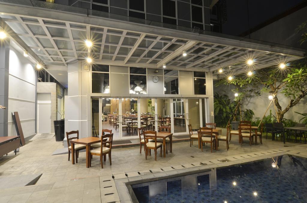 Howard Johnson By Wyndham Pekalongan Zewnętrze zdjęcie