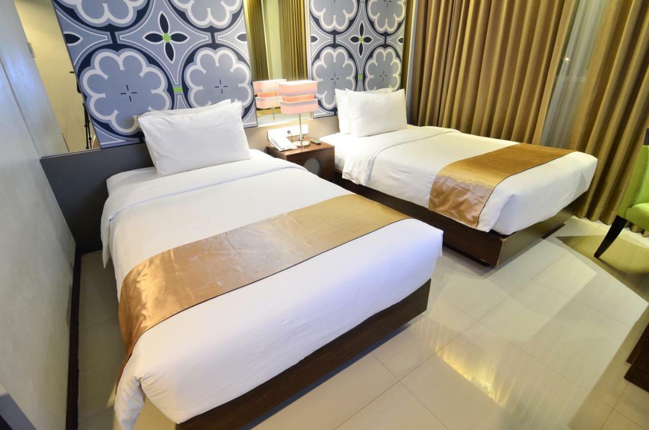 Howard Johnson By Wyndham Pekalongan Zewnętrze zdjęcie